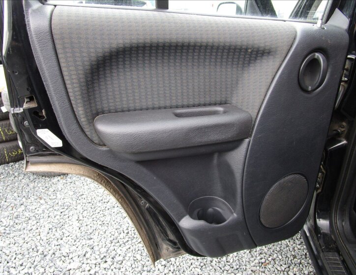 Jeep Cherokee Kombi 2,5 l 105 kw