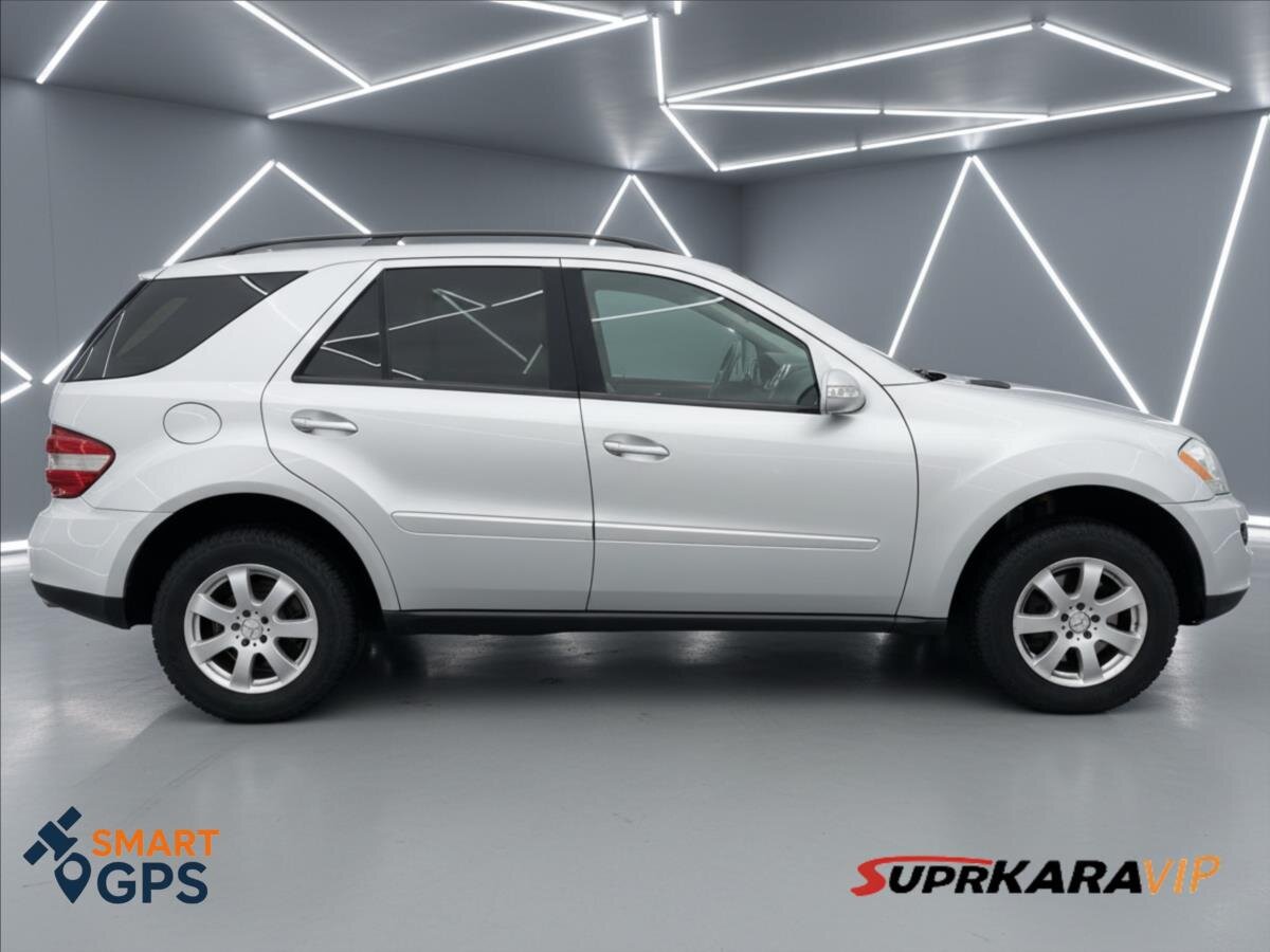 Mercedes-Benz Třídy M SUV / Terénní 3,5 l 200 kw