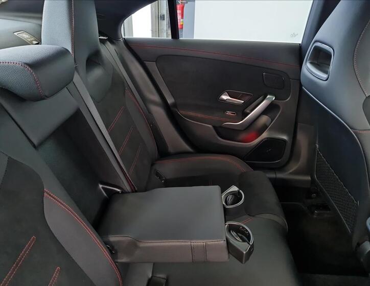 Mercedes-Benz CLA 20