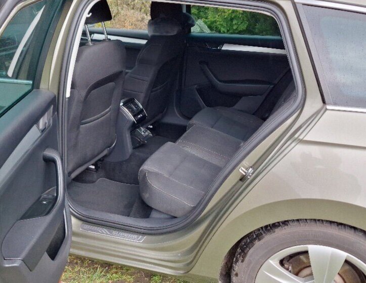 Škoda Superb Kombi 0,0 88 kw