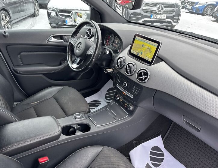 Mercedes-Benz Třídy B Hatchback 2,0 l 115 kw