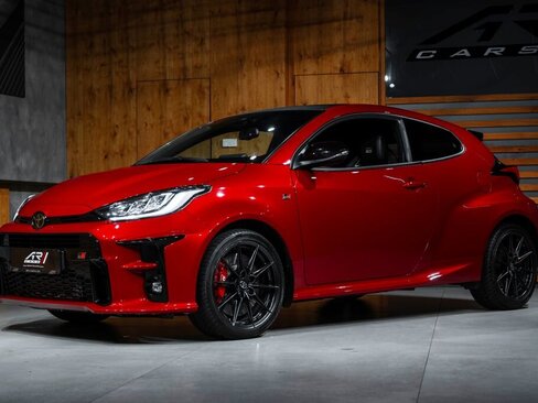 Toyota Yaris Hatchback 1,6 l 192 kw