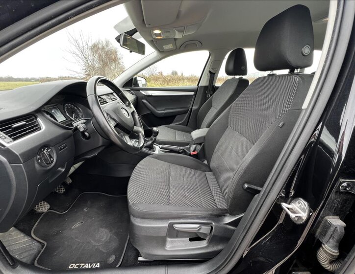 Škoda Octavia 17