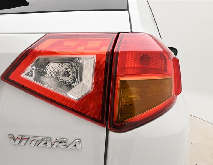 Suzuki Vitara SUV 1,6 l 88 kw