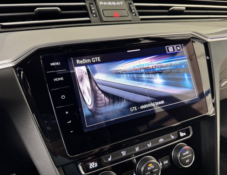 Volkswagen Passat Kombi 1,4 l 160 kw