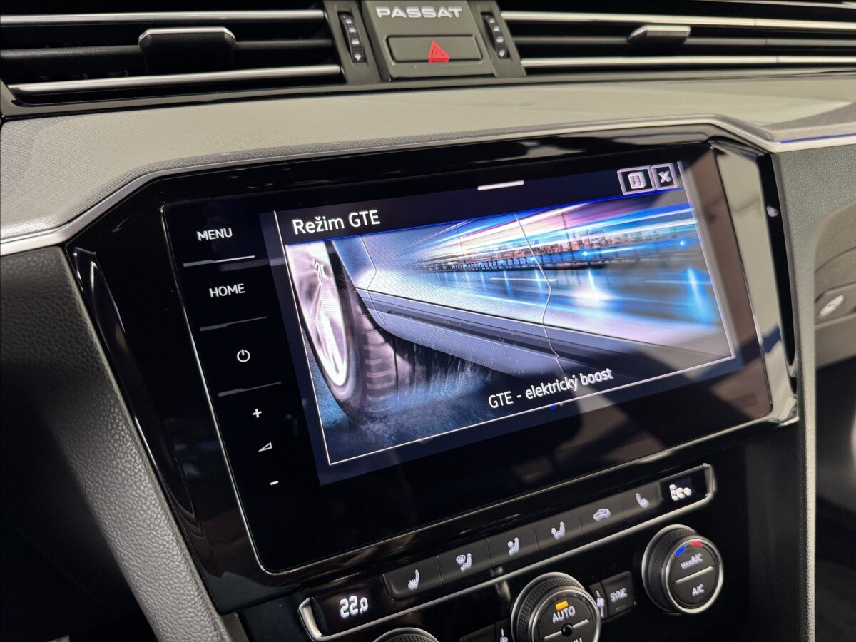 Volkswagen Passat Kombi 1,4 l 160 kw