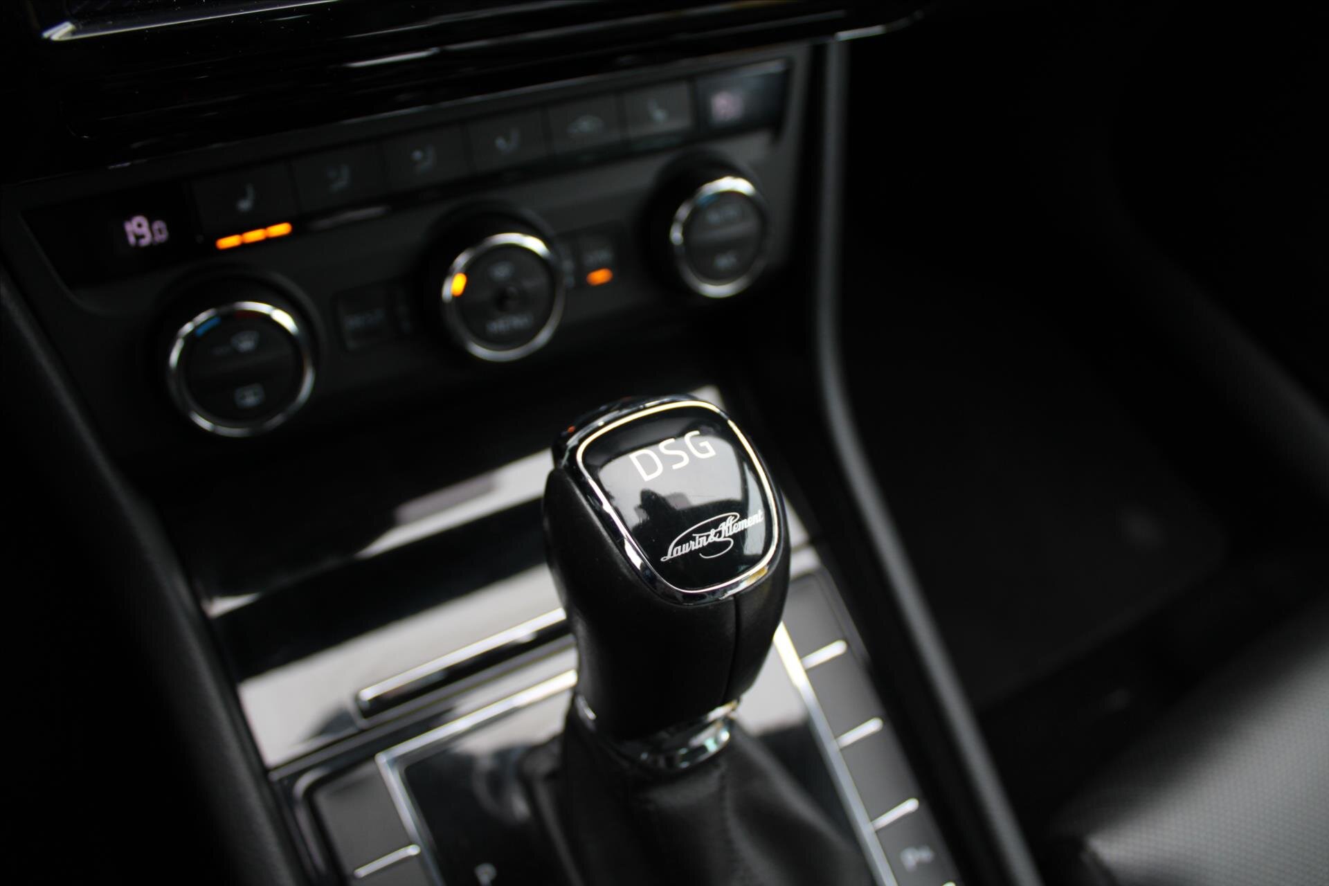 Škoda Superb Liftback 2,0 l 110 kw