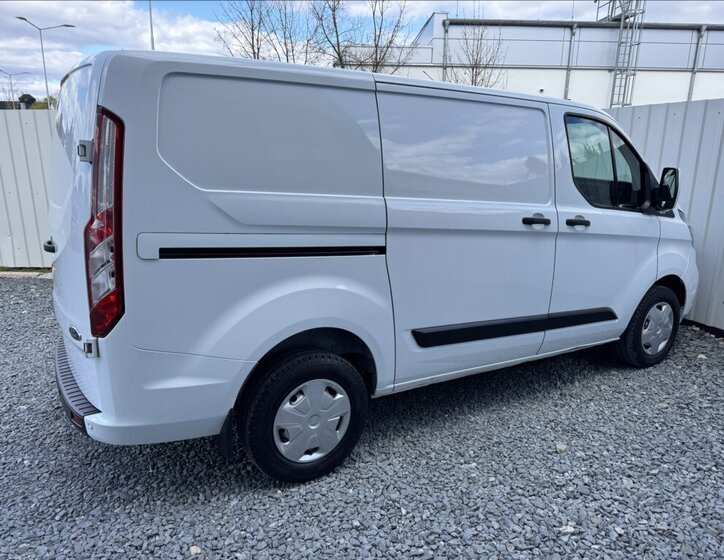 Ford Transit Custom Skříň 2,0 l 77 kw