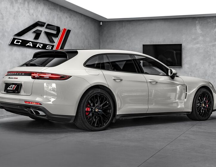 Porsche Panamera 5