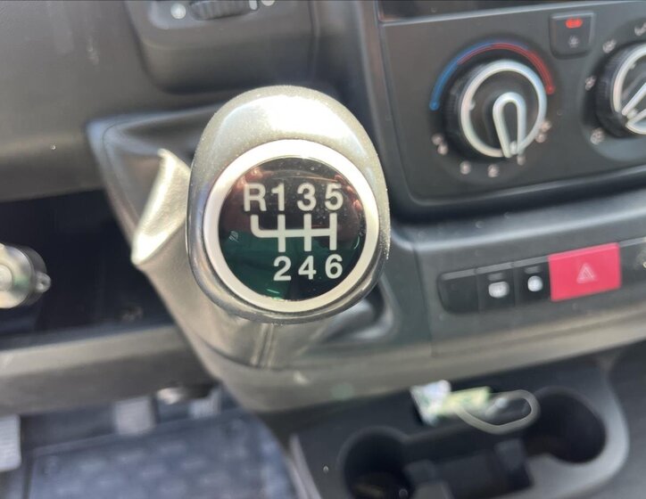 Peugeot Boxer Skříň 2,2 l 103 kw