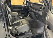 Jeep Wrangler SUV / Terénní 2,1 l 147 kw