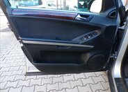 Mercedes-Benz Třídy M Kombi 3,5 l 200 kw