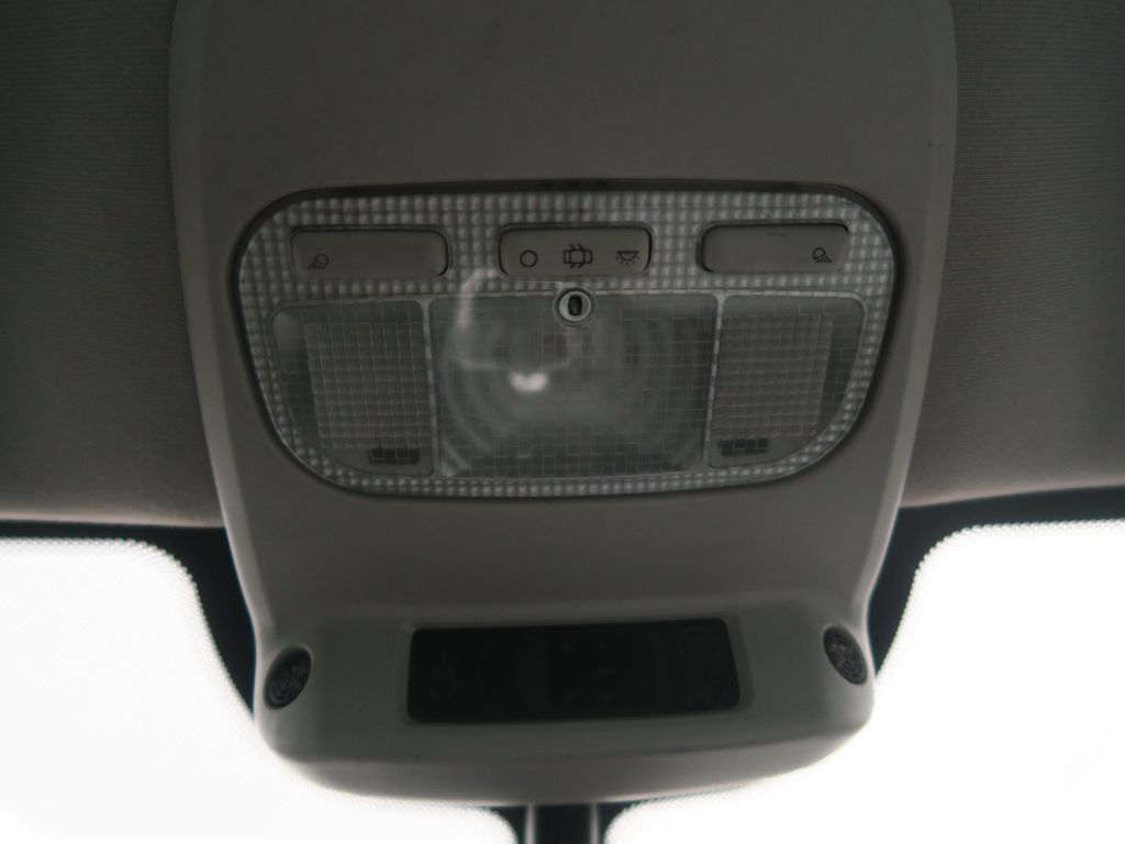 Peugeot 5008 MPV 2,0 l 120 kw