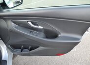 Hyundai i30 Liftback 1,6 l 100 kw