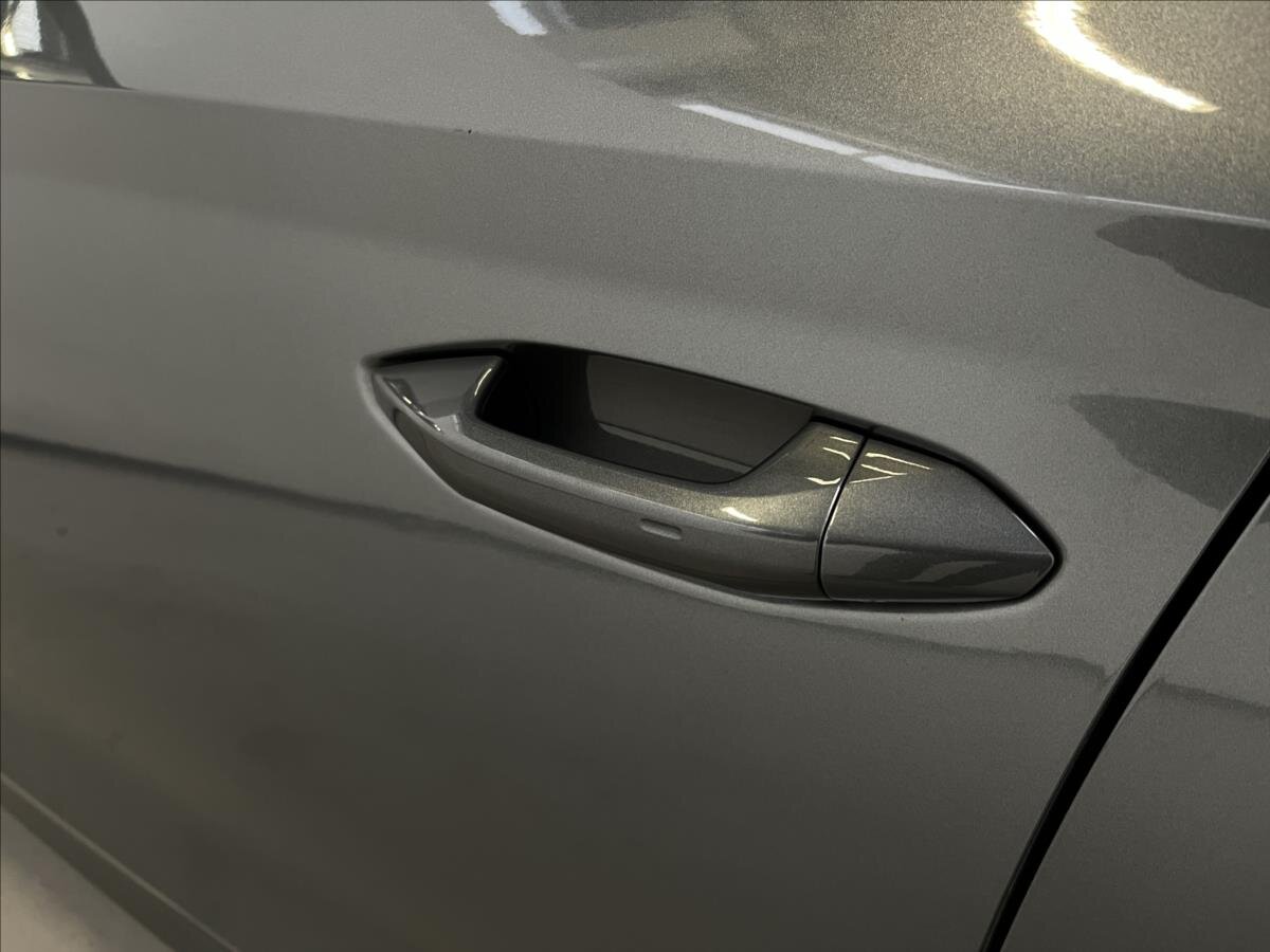 Škoda Octavia Kombi 1,5 l 85 kw