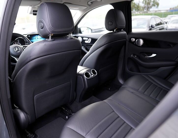 Mercedes-Benz GLC 33