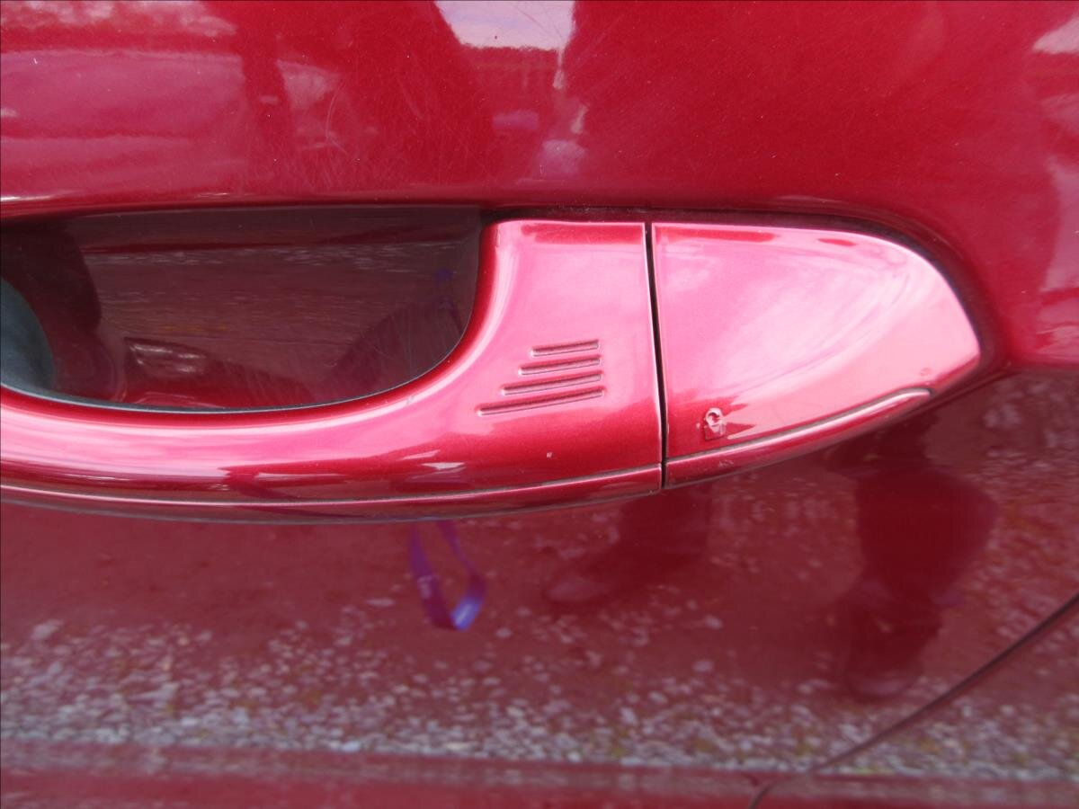 Ford Galaxy Kombi 2,0 l 154 kw