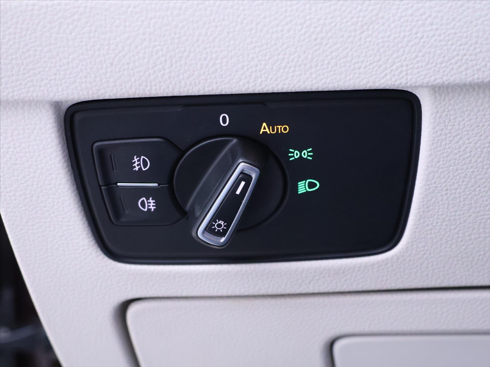 Volkswagen Passat Kombi 2,0 l 110 kw