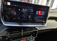 Peugeot 2008 SUV / Terénní 1,2 l 74 kw