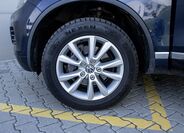 Volkswagen Touareg 23