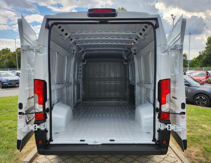 Peugeot Boxer 9