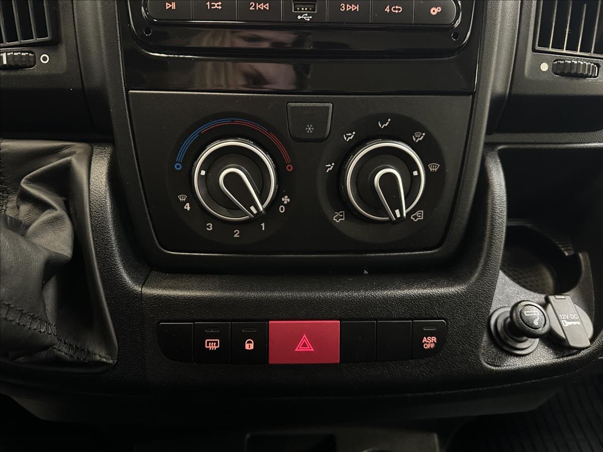 Peugeot Boxer Skříň 2,2 l 103 kw