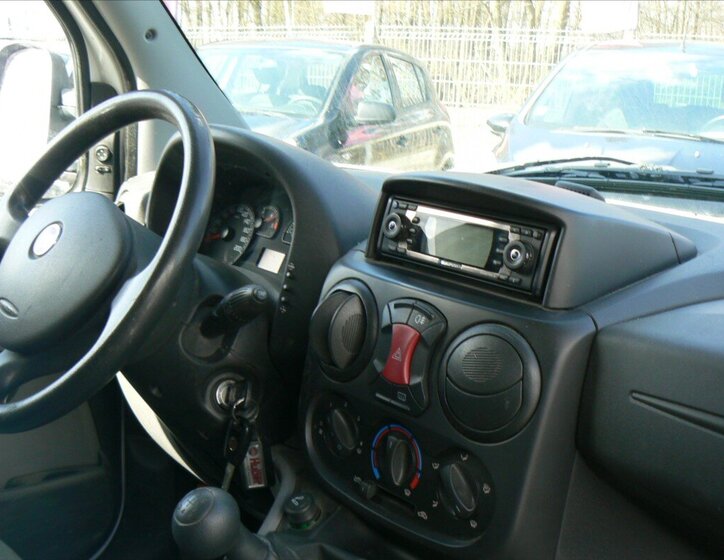 Fiat Dobló cargo Ostatní 1,9 l 74 kw