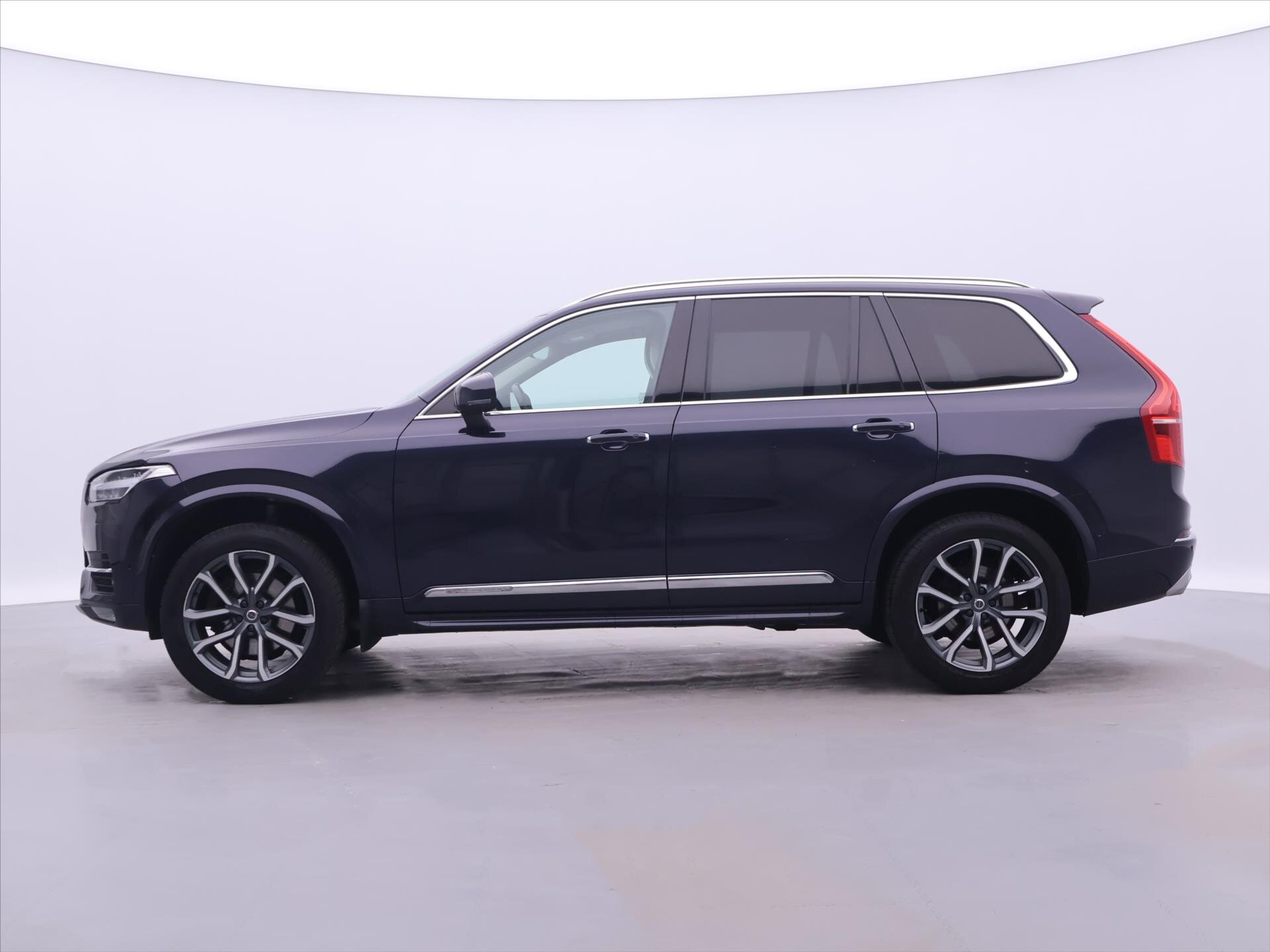 Volvo XC90 SUV / Terénní 2,0 l 165 kw