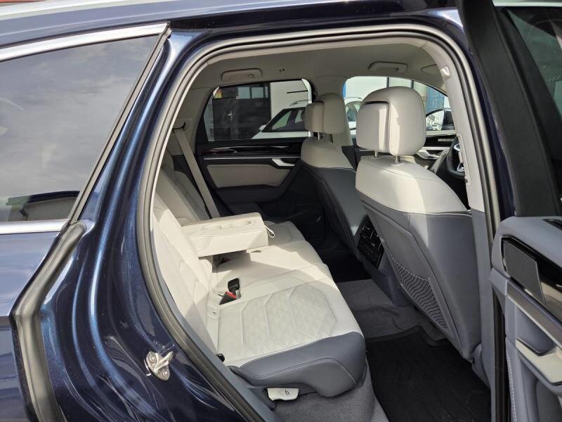 Volkswagen Touareg SUV 3,0 l 210 kw