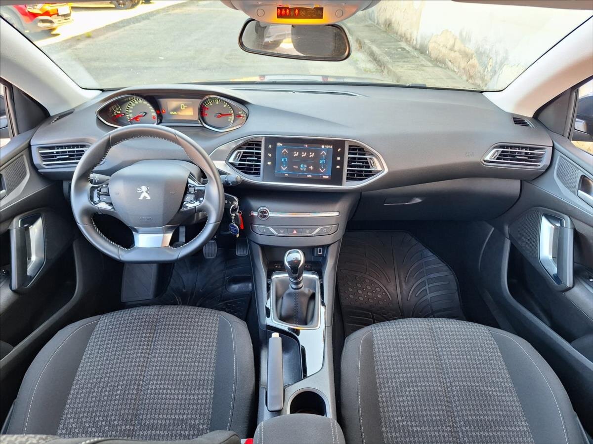 Peugeot 308 Kombi 1,5 l 75 kw