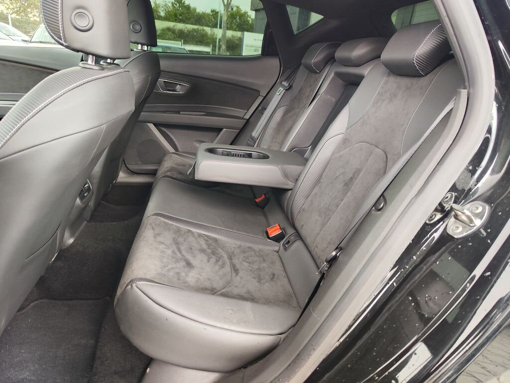 Seat Leon Hatchback 2,0 l 221 kw