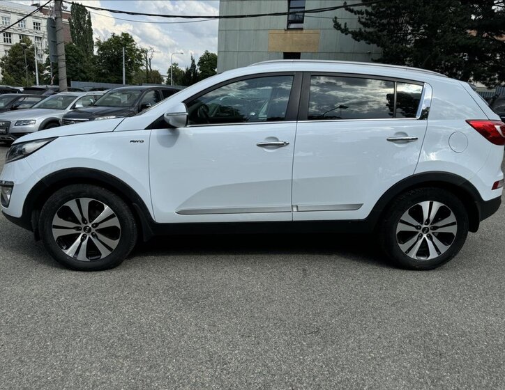 KIA Sportage SUV / Terénní 2,0 l 135 kw