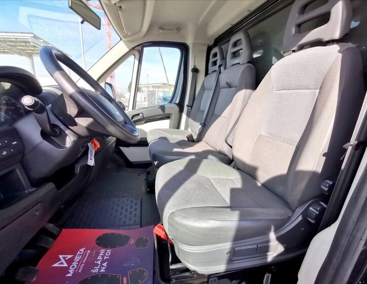 Peugeot Boxer Skříň 2,2 l 110 kw