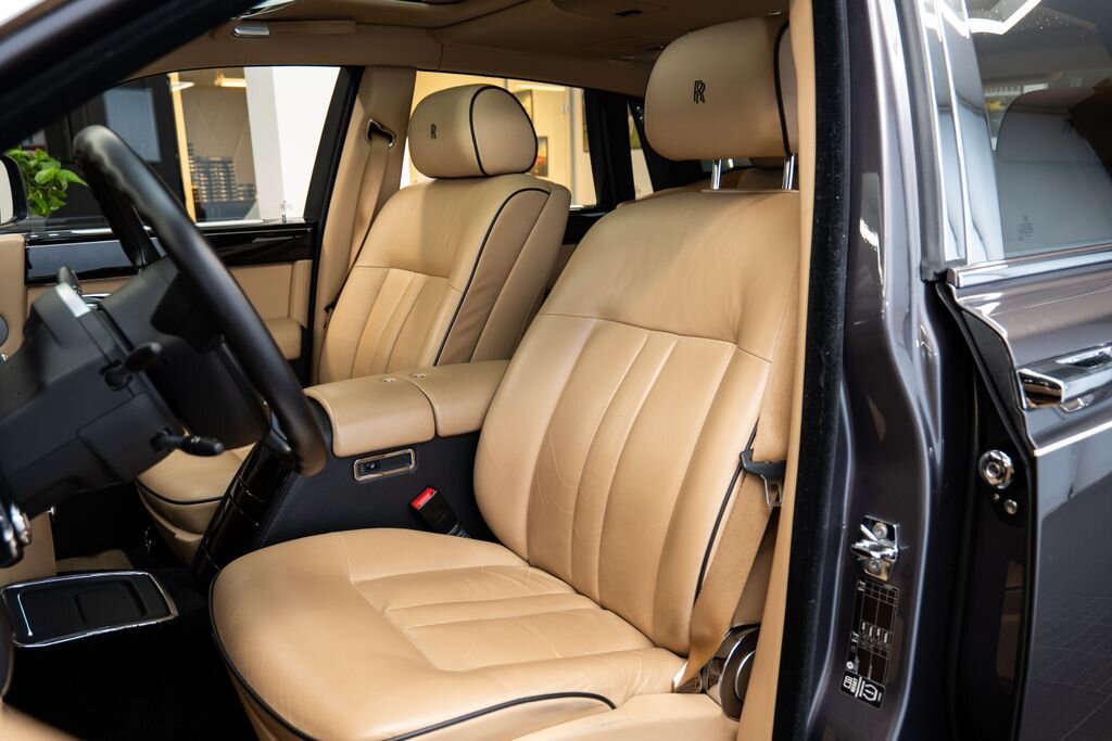 Rolls-Royce Phantom Sedan 6,7 l 338 kw