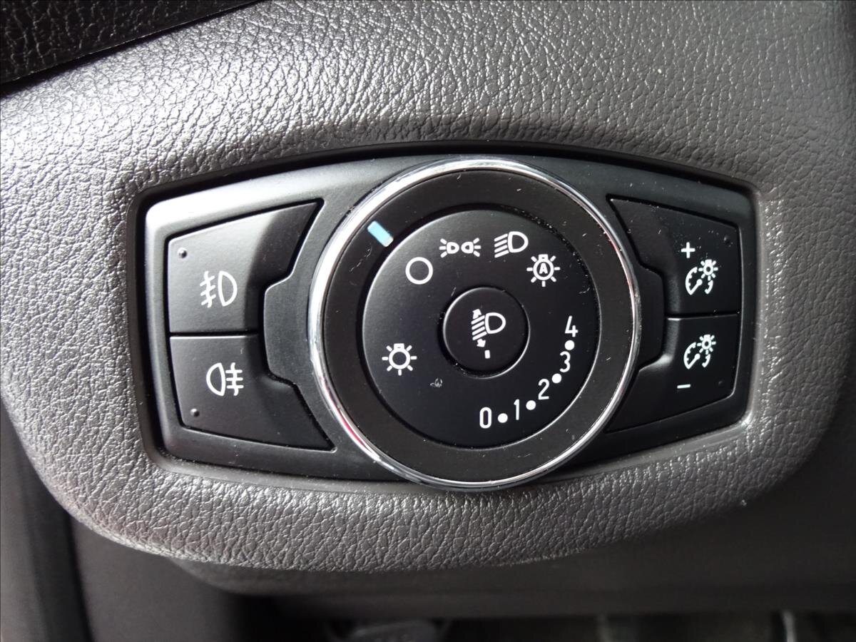 Ford Tourneo Connect MPV 998,0 74 kw