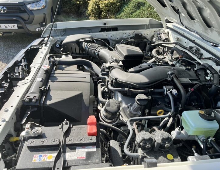 Toyota Land Cruiser Ostatní 4,0 l 167 kw