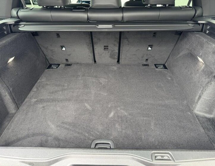 BMW X5 SUV / Terénní 3,0 l 210 kw