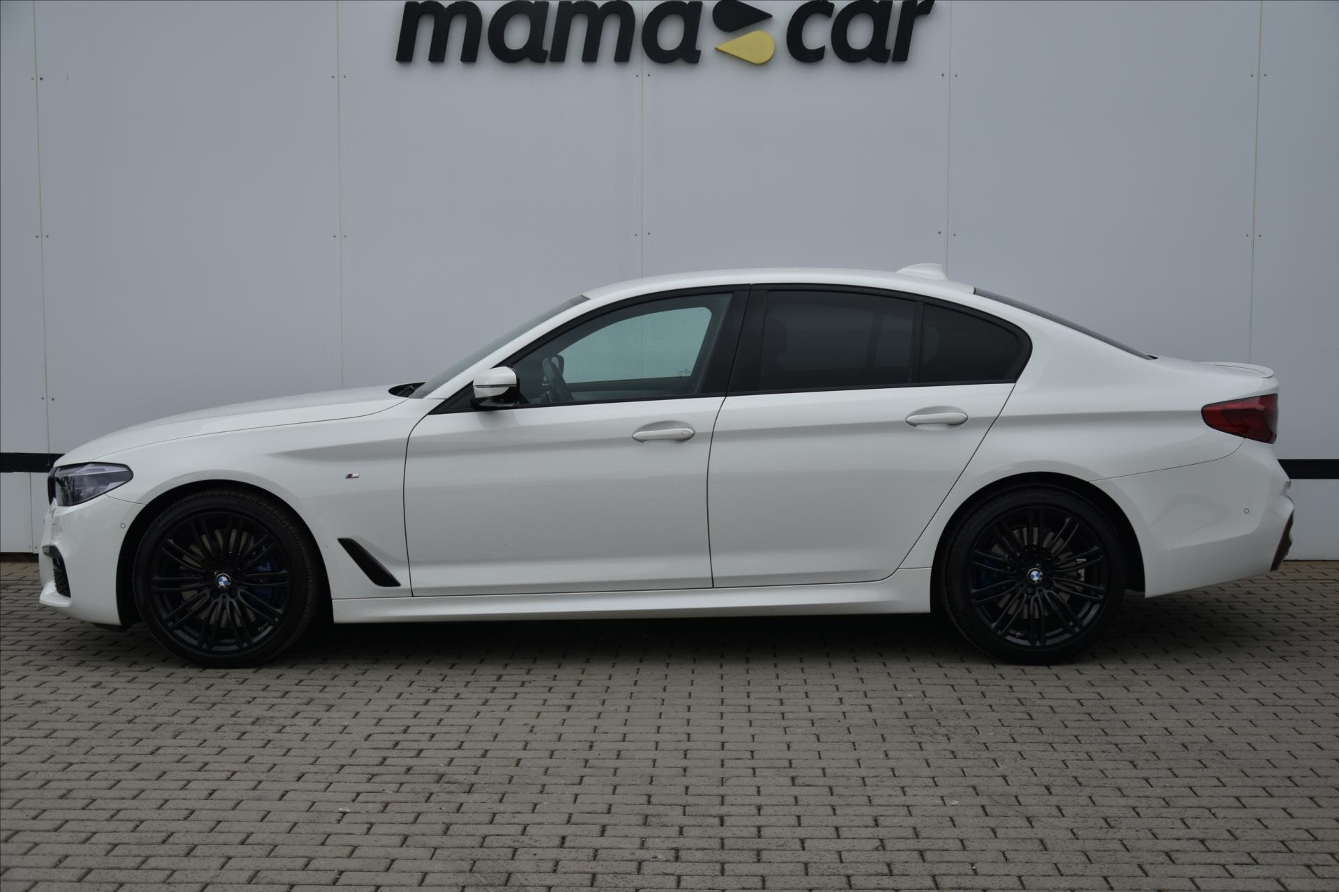 BMW Řada 5 Sedan / Limuzína 3,0 l 250 kw