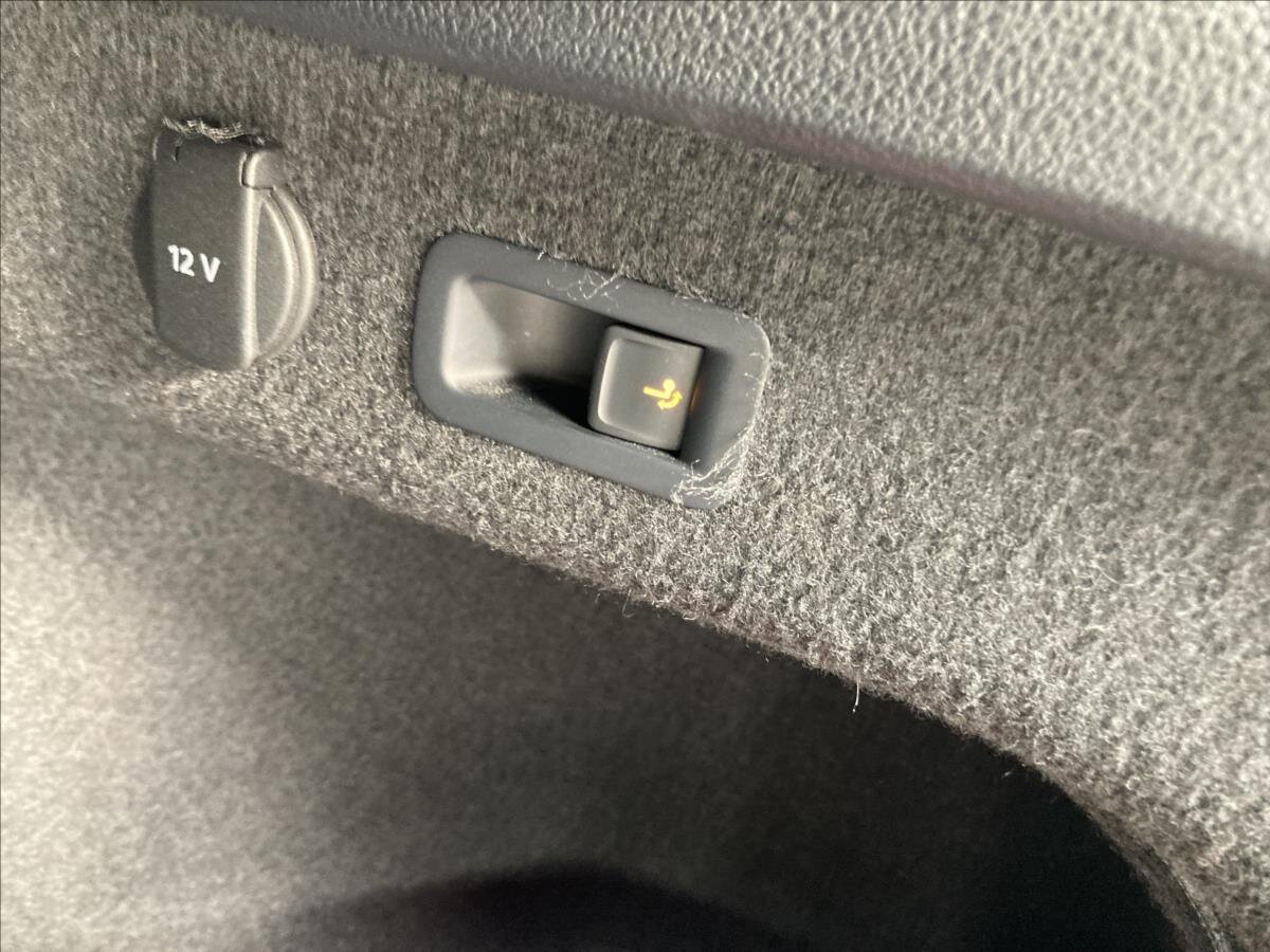 Volkswagen Passat Kombi 1,4 l 110 kw