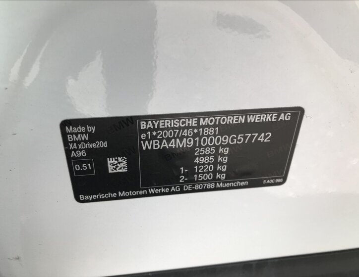 BMW X4 SUV / Terénní 2,0 l 140 kw