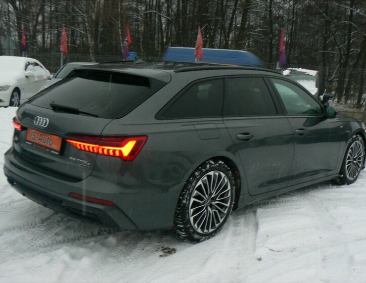 Audi A6 4
