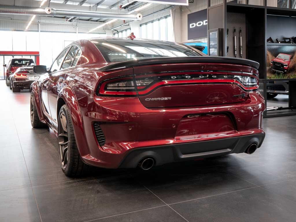 Dodge Charger Sedan / Limuzína 6,2 l 527 kw