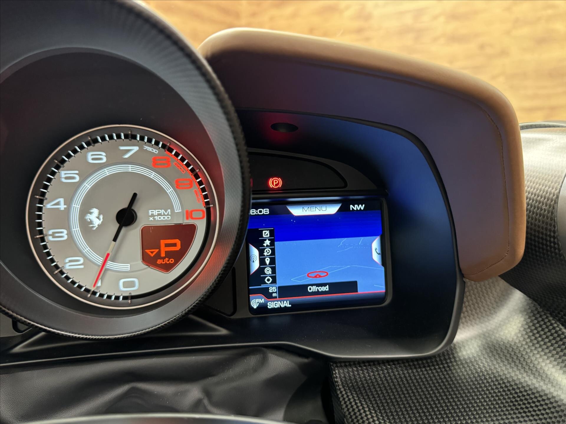 Ferrari F8 Kabriolet 3,9 l 530 kw