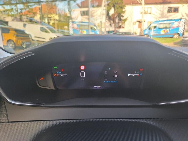 Peugeot 208 Hatchback 1,2 l 74 kw