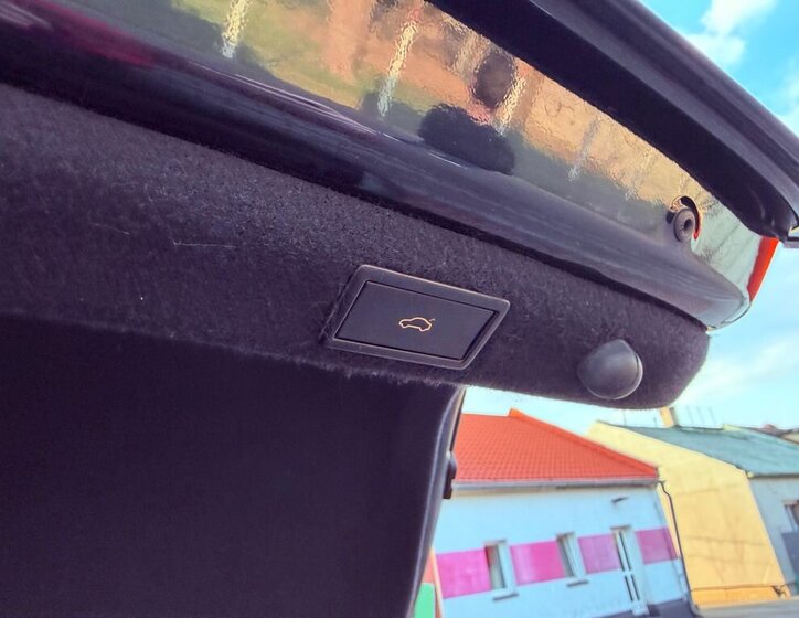 Škoda Superb Sedan / Limuzína 2,0 l 140 kw