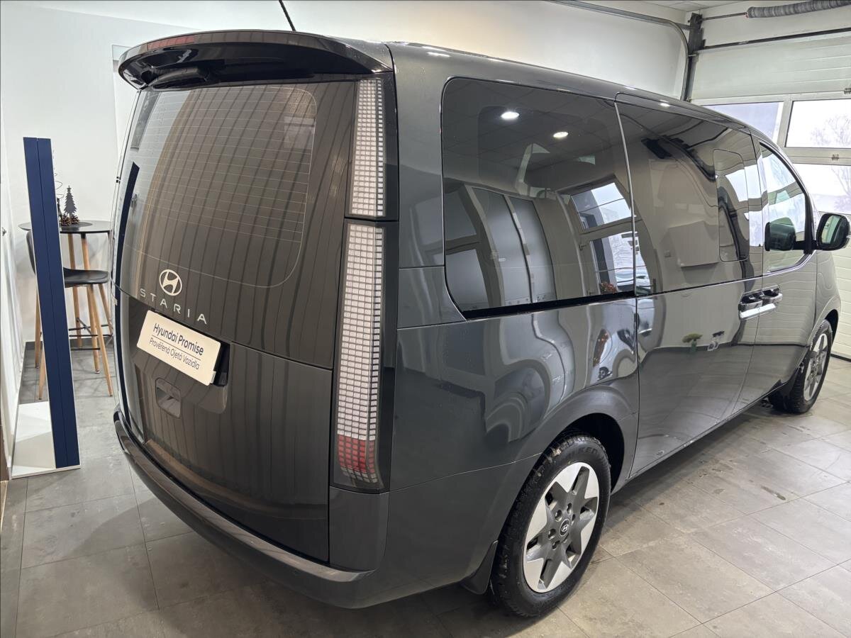 Hyundai Staria VAN-Minibus 1,6 l 117 kw