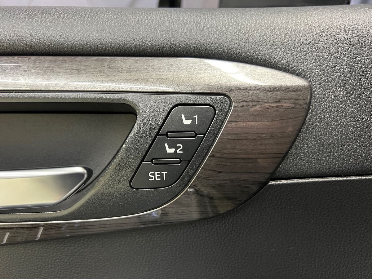 Toyota Highlander SUV 2,5 l 182 kw