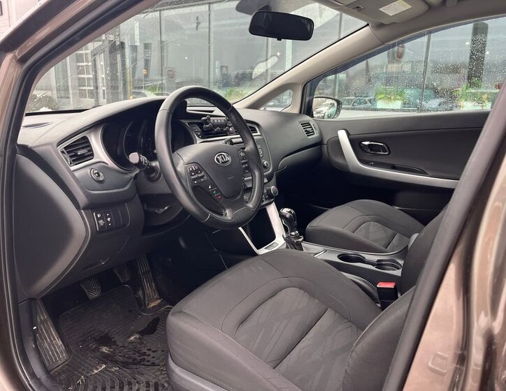 KIA Ceed Hatchback 1,6 l 99 kw