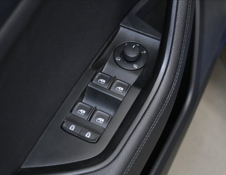 Škoda Superb Kombi 1,4 l 160 kw