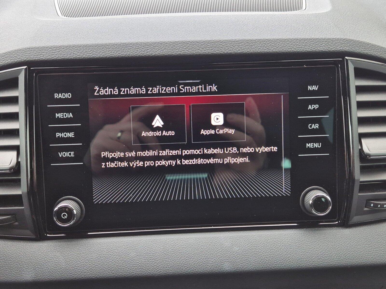 Škoda Karoq SUV / Terénní 1,5 l 110 kw